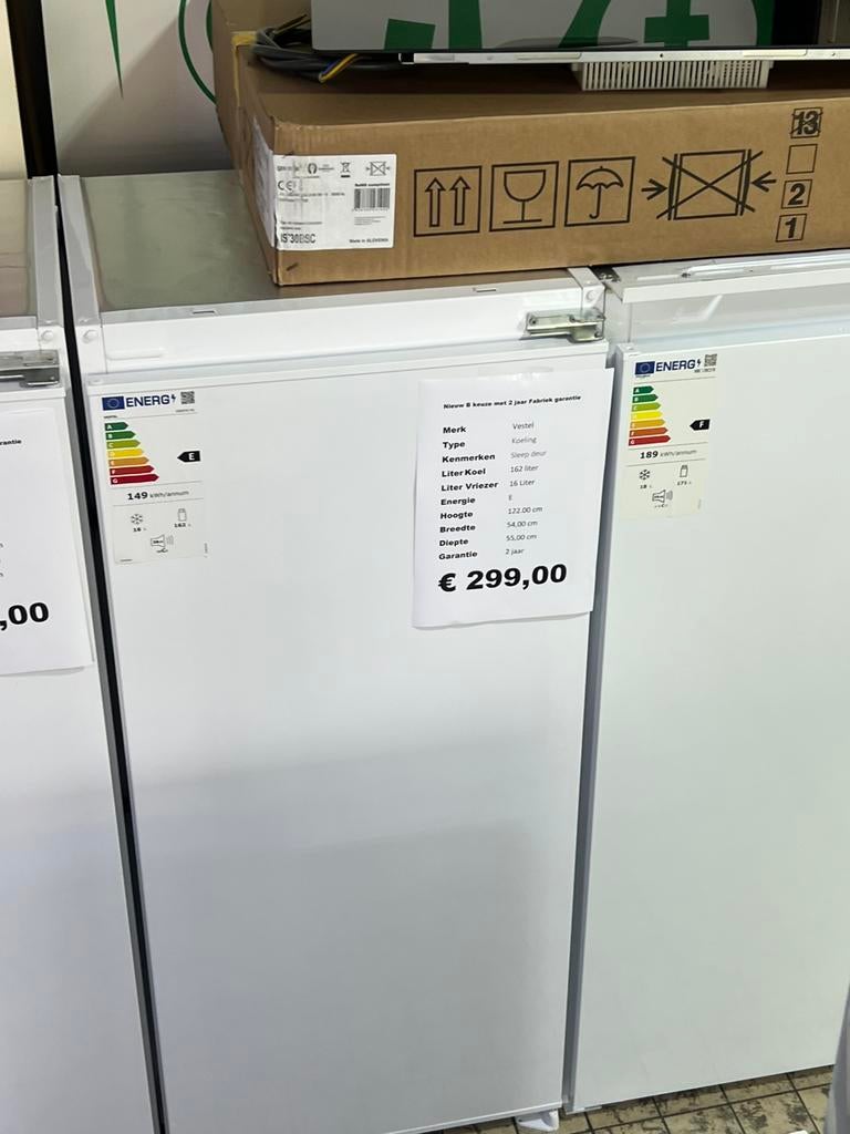 Vestel koelvriescombinatie nieuw inbouw 122 nieuw, Vestel, 200 liter of meer, Met aparte vriezer, Nieuw
