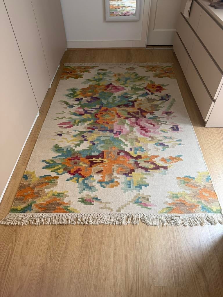 Vintage Rozenkelim 200x140cm, Huis en Inrichting, 100 tot 150 cm, 200 cm of meer, Ophalen of Verzenden, Zo goed als nieuw