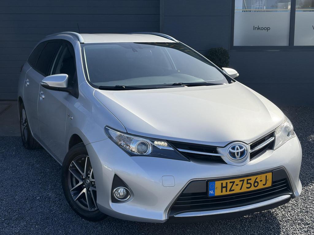 Toyota Auris Touring Sports 1.8 Hybrid Lease Top 5 editie 2e, Euro 5, 136 pk, Gebruikt, Leder