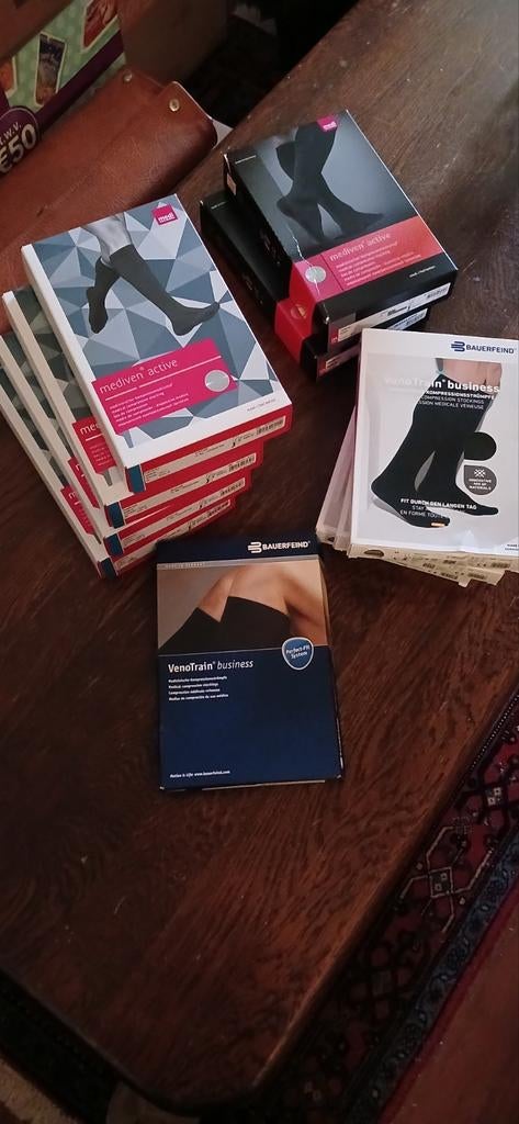Mediven Active en VenoTrain Business compressiekousen € 250, Ophalen, Nieuw