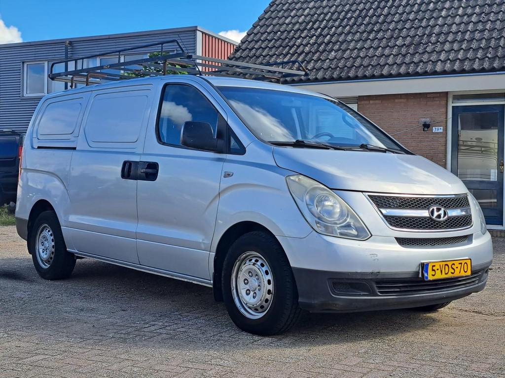Hyundai H 300 2.5 CRDi Dynamic, Achterwielaandrijving, Gebruikt, 116 pk, 1949 kg