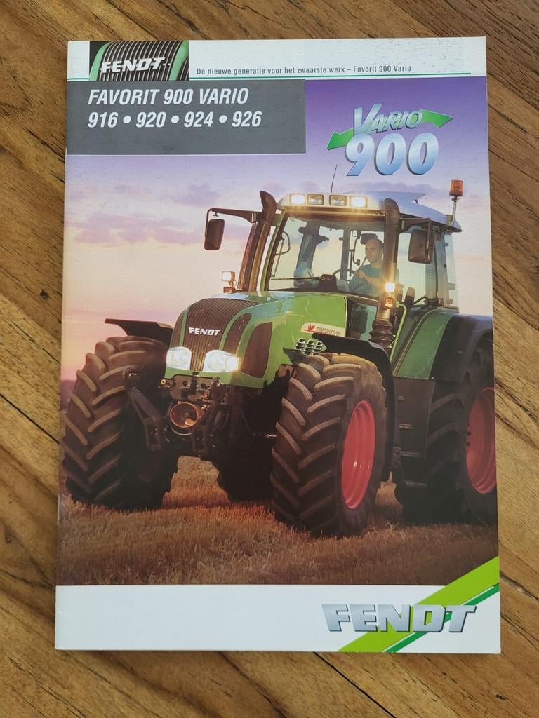 tractor folder Fendt Favorit 900 Vario, Boeken, Ophalen of Verzenden