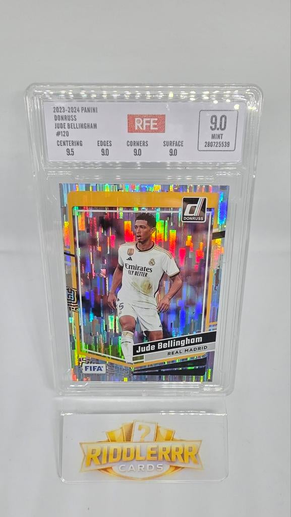 Jude Bellingham Panini Donruss 2023-2024 RFE Graded 9.0, Ophalen of Verzenden, Overige figuren, Zo goed als nieuw, Plaatje, Poster of Sticker
