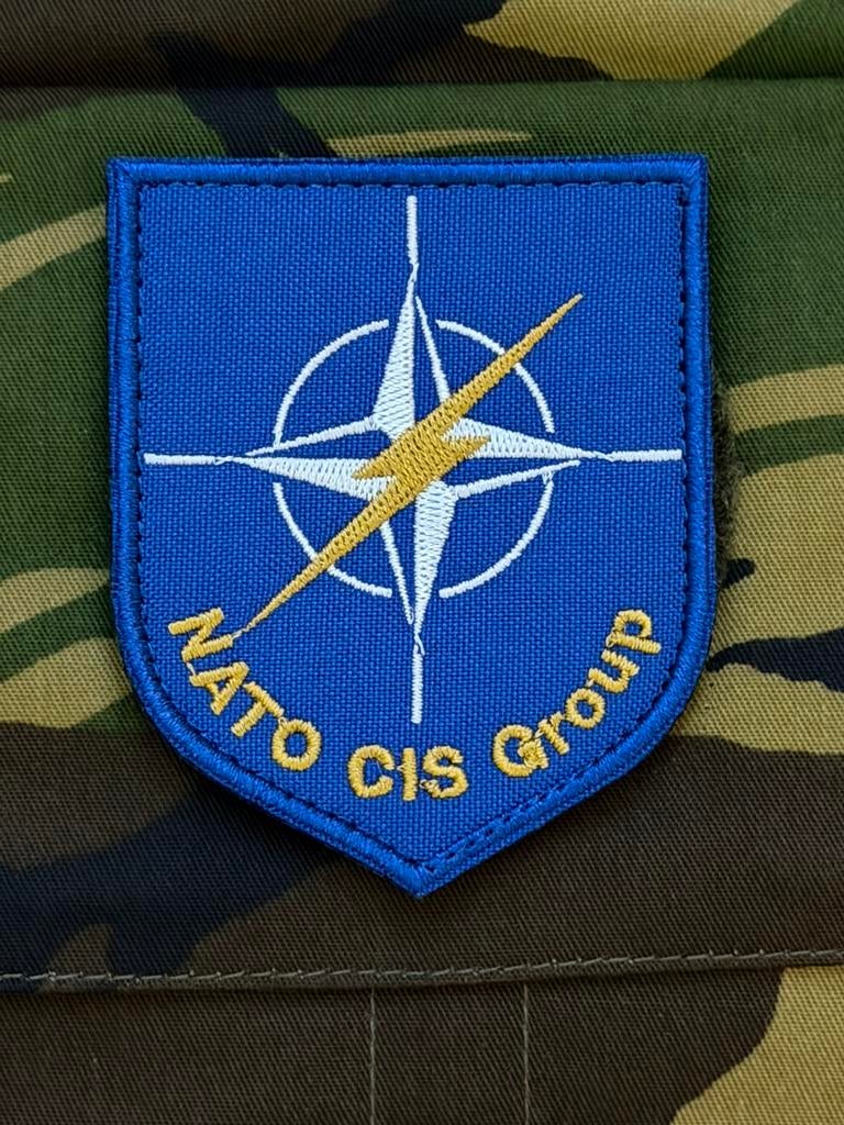 Nato CIS Group patch velcro., Verzamelen, Ophalen of Verzenden, Nieuw