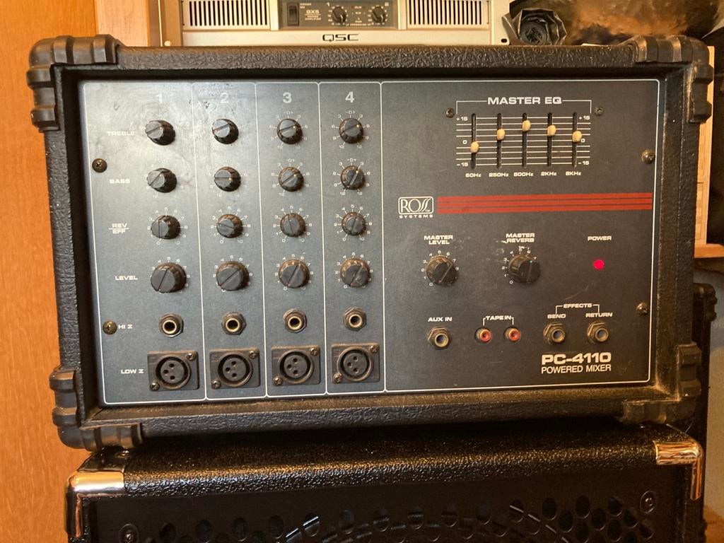 ROSS Systems zang versterker 4 kanaals, Ophalen, Gebruikt, Minder dan 5 kanalen, Microfooningang