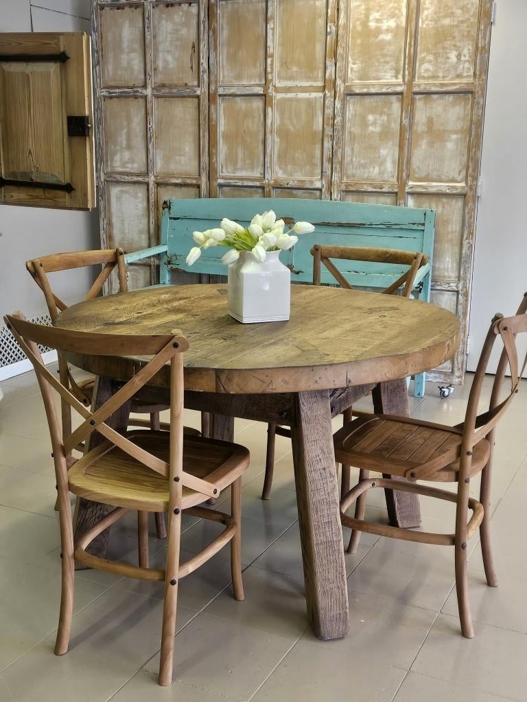 Antieke Spaanse ronde eettafel, Ophalen