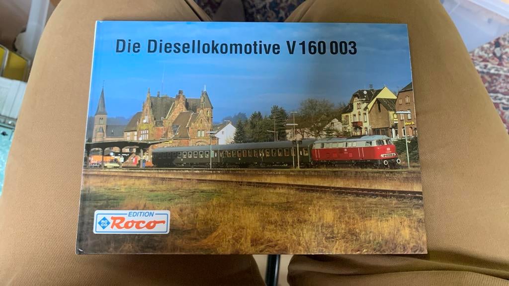 Roco Boek DB lolo br 215, Gelijkstroom, Zo goed als nieuw, Roco, Boek, Tijdschrift of Catalogus