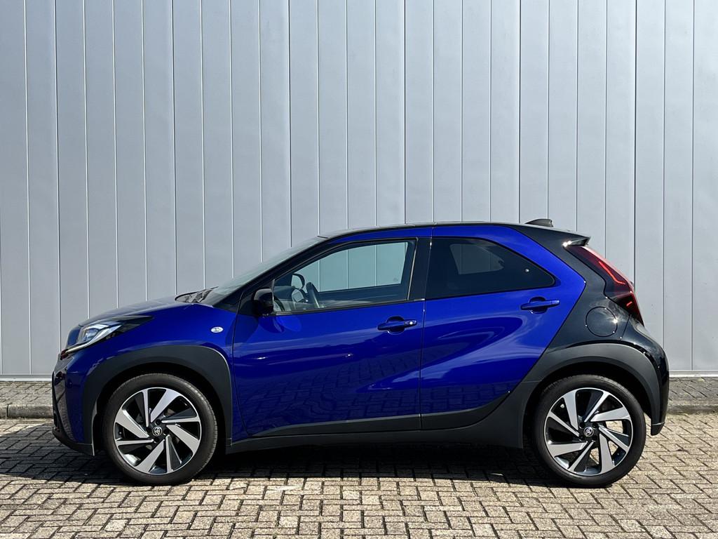 Toyota Aygo X 1.0 VVT-i MT Envy Parkeersensoren Stoelverwarm, Stof, 24 maanden, 3 cilinders, Geïmporteerd