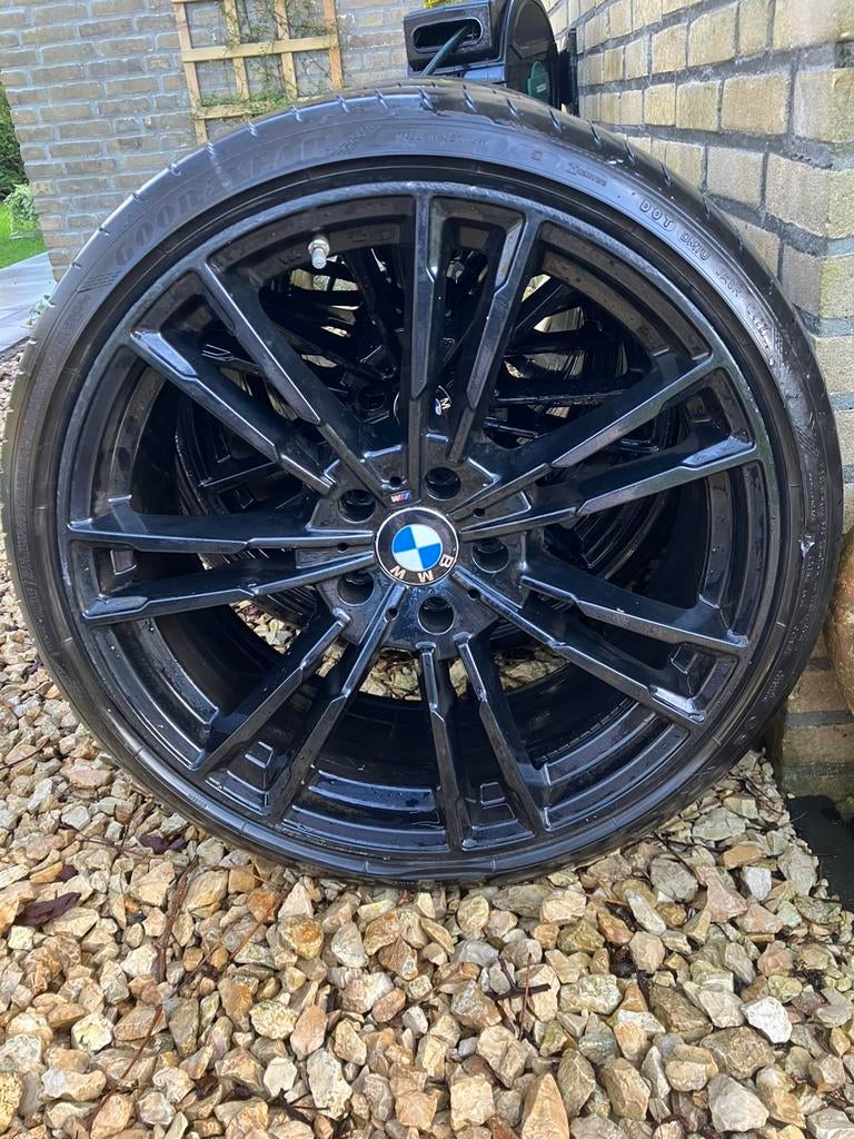 Bmw banden en velgen breedset f10 f11, Auto-onderdelen, Banden en Velgen, 245 mm, Ophalen of Verzenden, Band(en), 20 inch