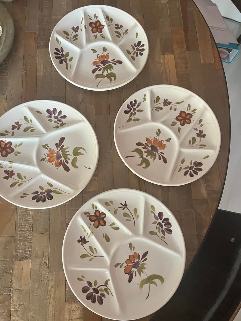 Vintage gourmet borden met bloemen, Huis en Inrichting, Keuken | Servies, Gebruikt, Bord(en), Overige stijlen, Keramiek, Ophalen of Verzenden