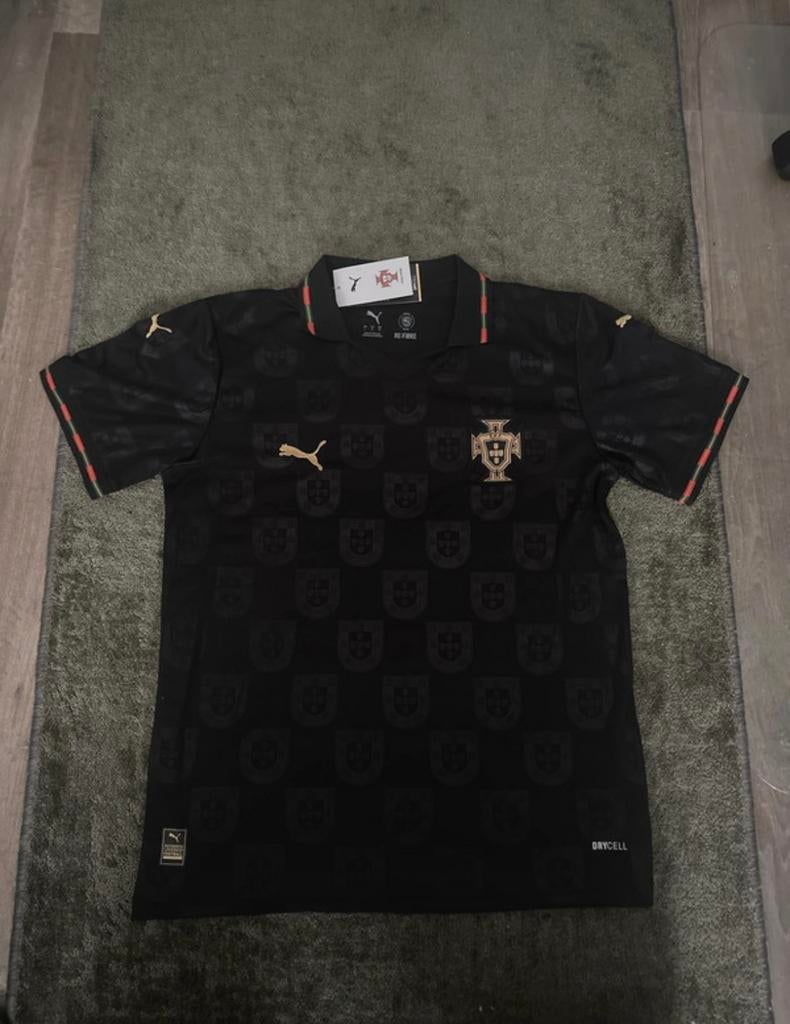 Portugal Speciale Eusébio shirt, Ophalen of Verzenden, Zo goed als nieuw, Maat 52/54 (L), Rood