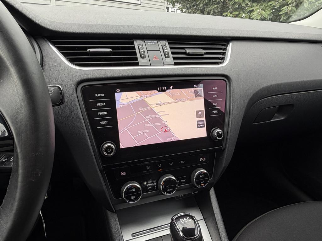 Skoda Octavia Combi 1.0 TSI DSG Ambition Navi|Cruis|PDC|Medi, Stof, Huisgarantie, Met garantie (alle), Parkeersensor
