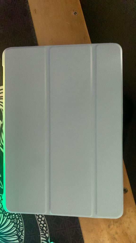 mooie ipad hos voor ipad air 1 of 2 kleur baby blauw., Ophalen, Zo goed als nieuw, 10 inch, Bescherming voor- en achterkant