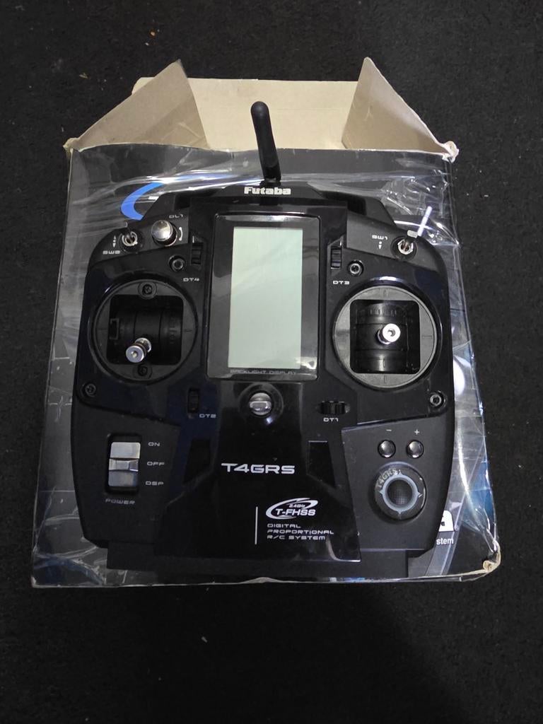 Futaba 4GRS zender met ontvanger R304SB, Ophalen of Verzenden