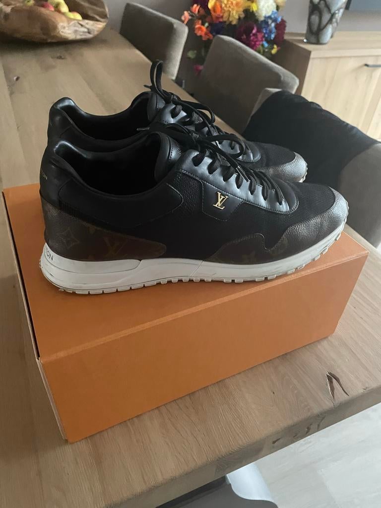 Louis Vuitton Run Away Sneakers Maat 46/ maat 11, Zwart, Ophalen of Verzenden, Sneakers of Gympen, Zo goed als nieuw