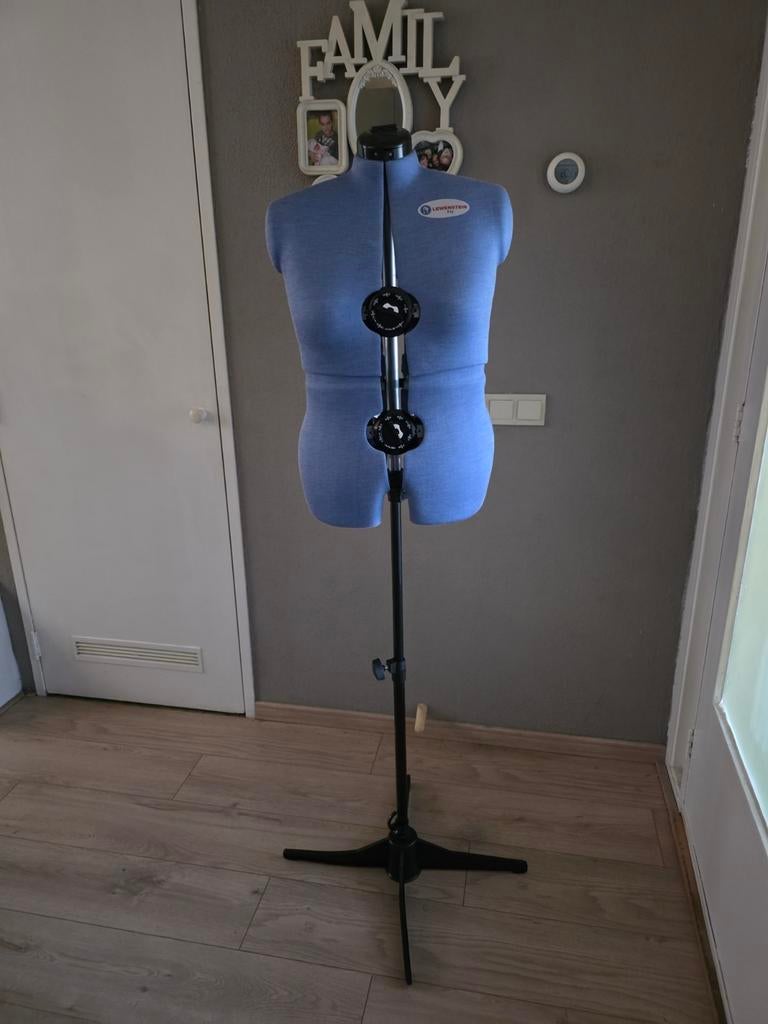 Verstelbare paspop Lewenstein 40 tm 48, Ophalen of Verzenden, Zo goed als nieuw, Paspop