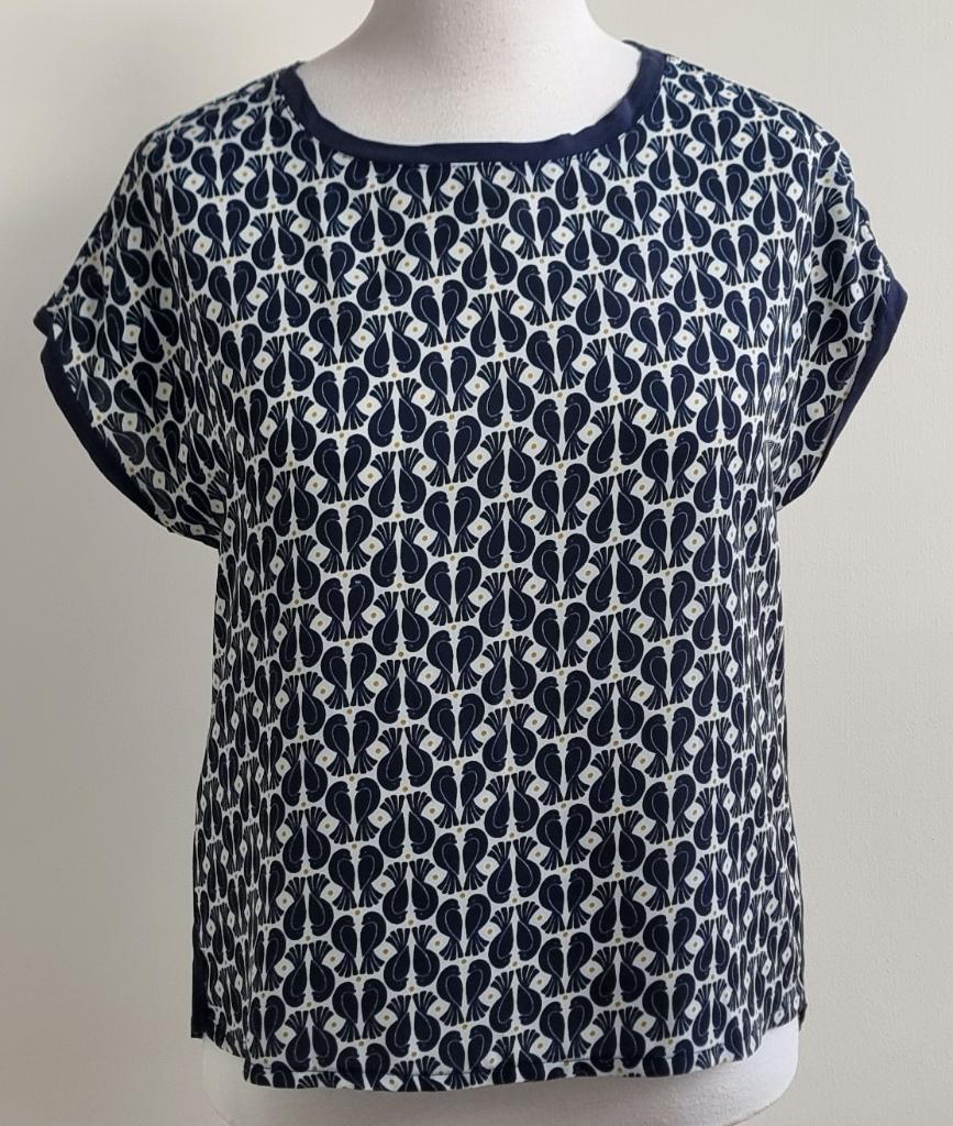 We Fashion donkerblauw blouse/shirt mt. L, Kleding | Dames, Blauw, Maat 42/44 (L), Ophalen of Verzenden, Zo goed als nieuw