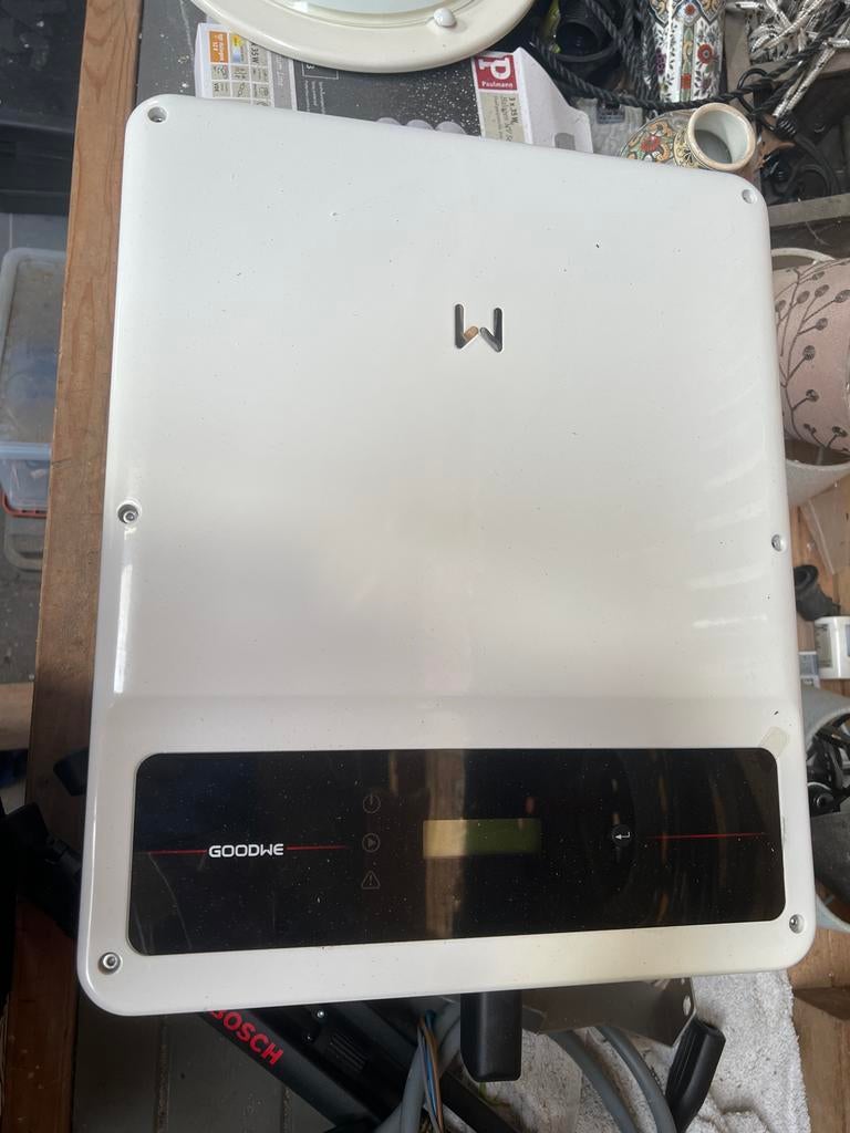 GoodWe omvormer voor zonnepanelen (nog geen jaar oud!), Ophalen of Verzenden, Zo goed als nieuw, Overige typen