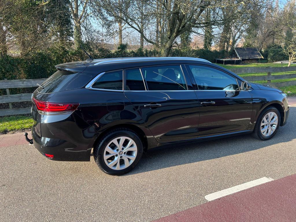 Renault Mégane Estate 1.0 TCe Zen PDC Clima Trekhaak, Auto's, Gebruikt, Zwart, Origineel Nederlands, Handgeschakeld