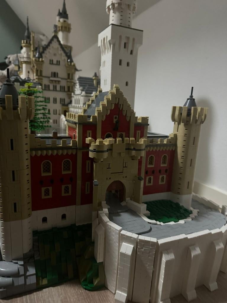 MOC-123380 Neuschwanstein Kasteel 57640 bouwstenen, Kinderen en Baby's, Speelgoed | Bouwstenen, Ophalen, Zo goed als nieuw, Overige merken