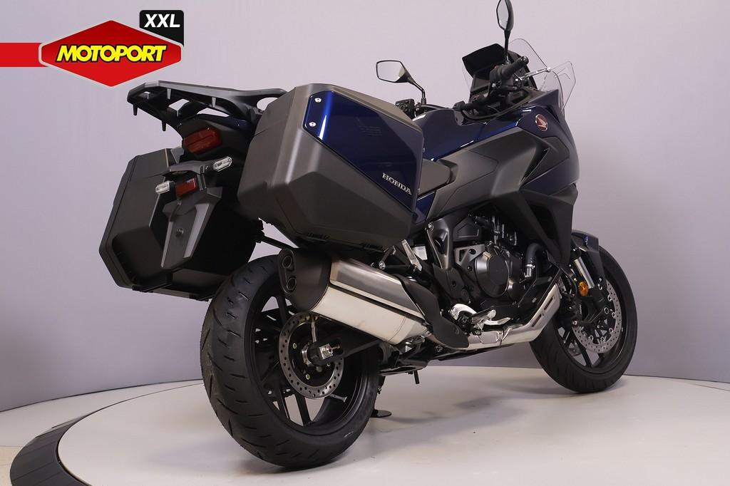 Honda NT 1100 (bj 2026), Motoren, Motoren | Honda, Honda Motor Europe Ltd, Bedrijf, Toermotor, Customer.service@honda-eu.com
