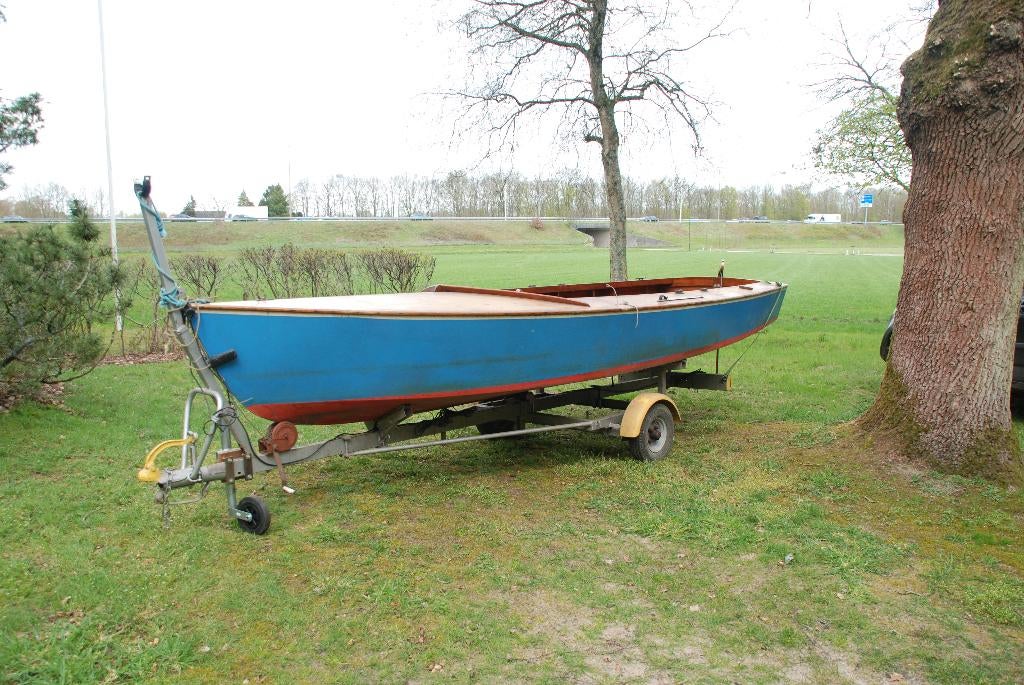 Houten flying junior zeilboot opknapper, Ophalen, Gebruikt