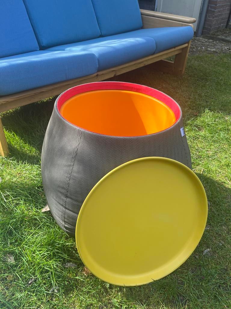 B&B Italia Fat-Fat koffietafel / poef Patricia Urquiola, Ophalen, Gebruikt, Rond, Minder dan 50 cm