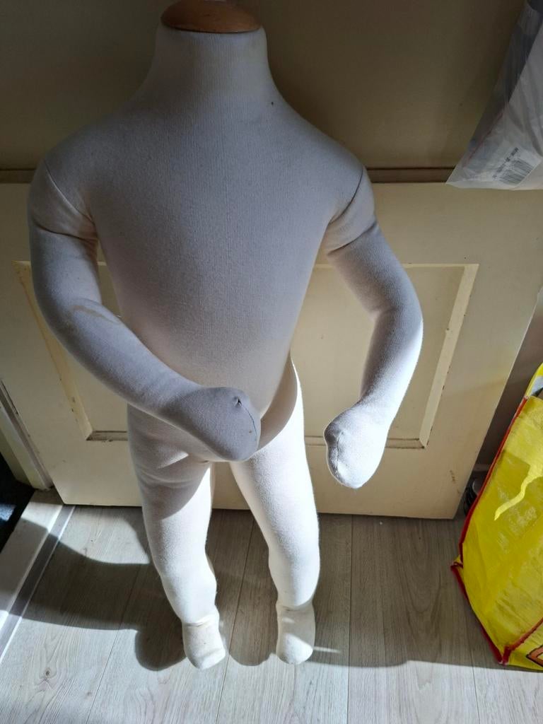 Kinderpaspop van stof met ophanglus, Ophalen of Verzenden, Gebruikt