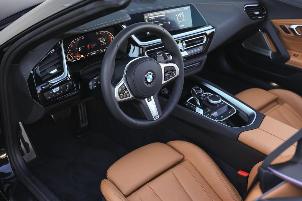 BMW Z4 Roadster sDrive30i High Executive M Sport Automaat /, 1998 cc, Achterwielaandrijving, 1445 kg, Zwart