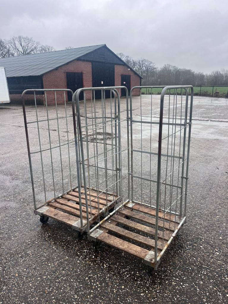 Rolcontainers, 2 stuks, 70x80x150, gegalvaniseerd, 100 liter of meer, Ophalen, Gebruikt, Transportkar