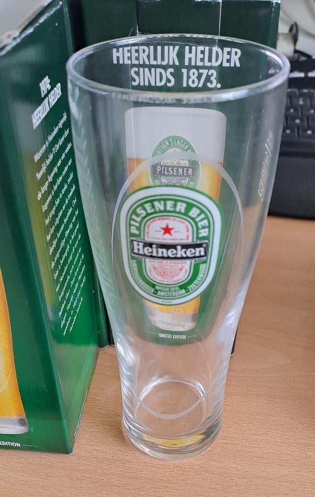 Limited Edition Heineken glazen (17 stuks), Verzamelen, Ophalen of Verzenden, Nieuw, Glas of Glazen, Heineken