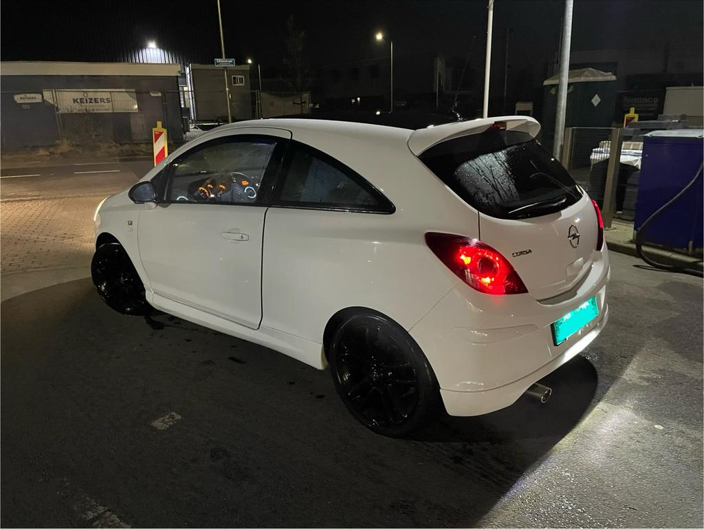 Opel Corsa 2008, Wit, 1364 cc, Particulier, Corsa