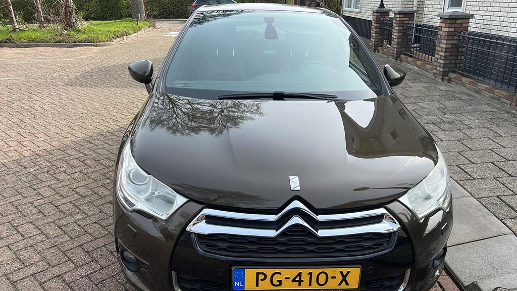 Citroën DS4 1.6 THP 147KW 2011 Bruin, Voorwielaandrijving, 1250 kg, 4 cilinders, Bruin