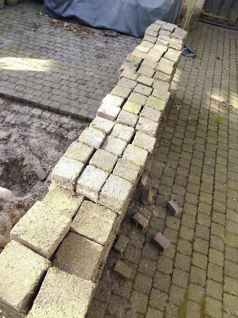 Gratis Getrommelde stenen 10x10 en 15x15 - ca. 30m2, Ophalen, Gebruikt, Klinkers, 10 m² of meer