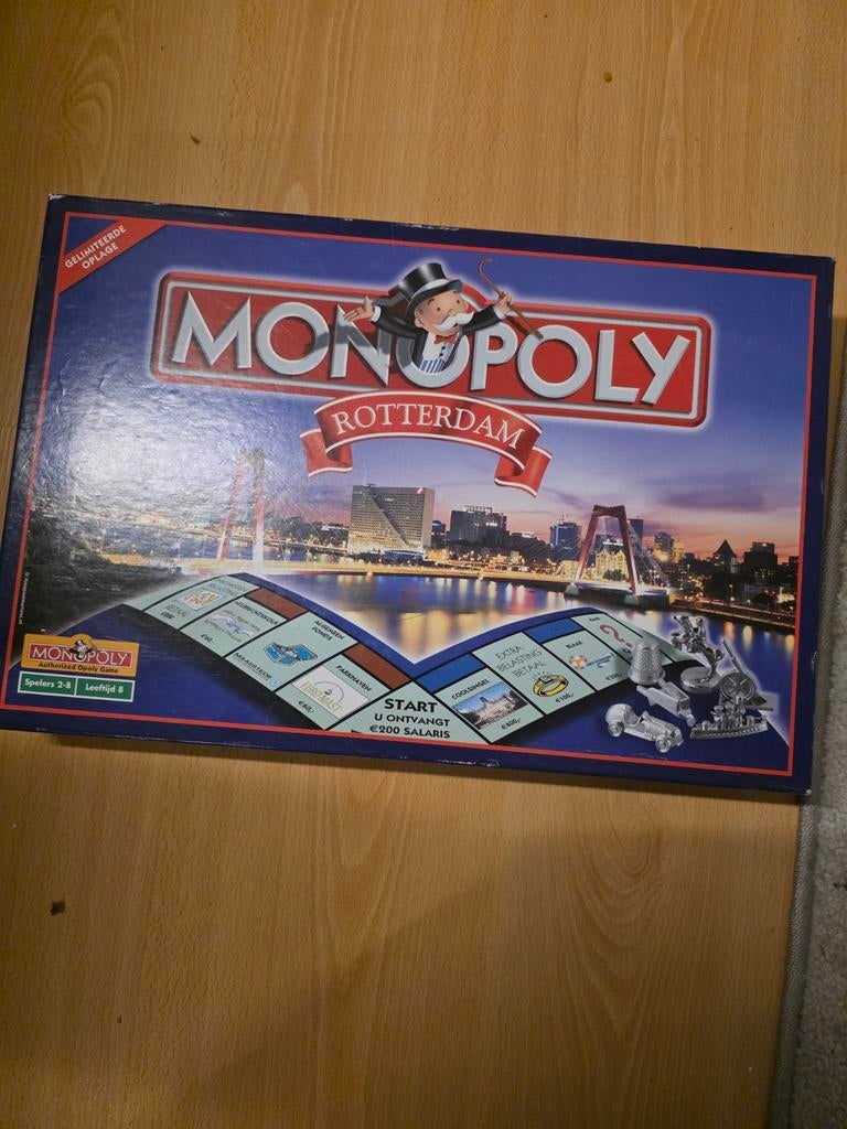 Monopoly Rotterdam - Gelimiteerde Oplage, Vijf spelers of meer, Ophalen of Verzenden, Zo goed als nieuw, Hasbro