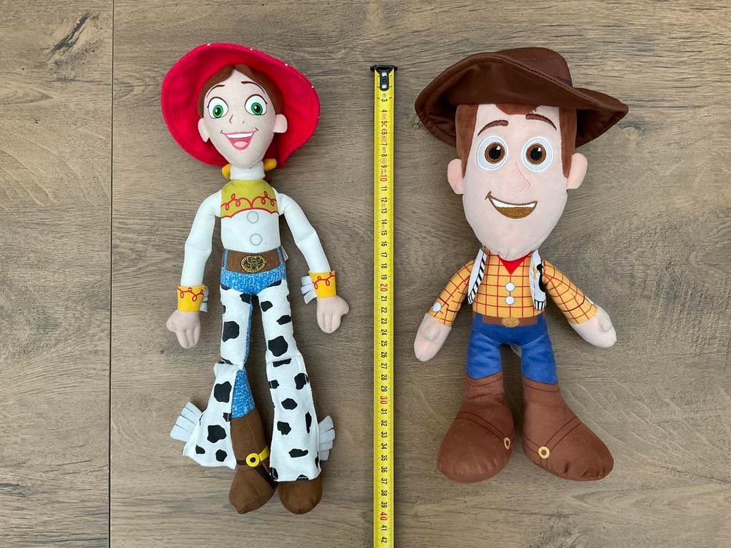 2 nieuwe zgan Disney Toy Story Woody en Jessie knuffels, Verzamelen, Disney, Ophalen, Overige figuren, Nieuw, Knuffel