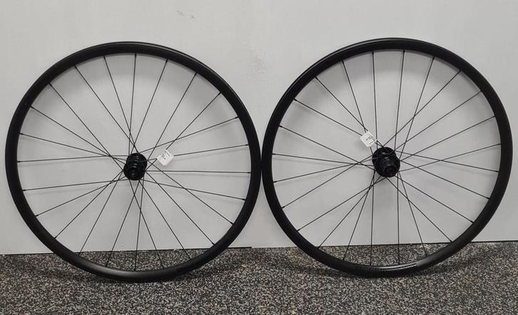 Bontrager Affinity TLR disc race wielset, Niet ingevuld, Nieuw, Ophalen of Verzenden, Niet ingevuld