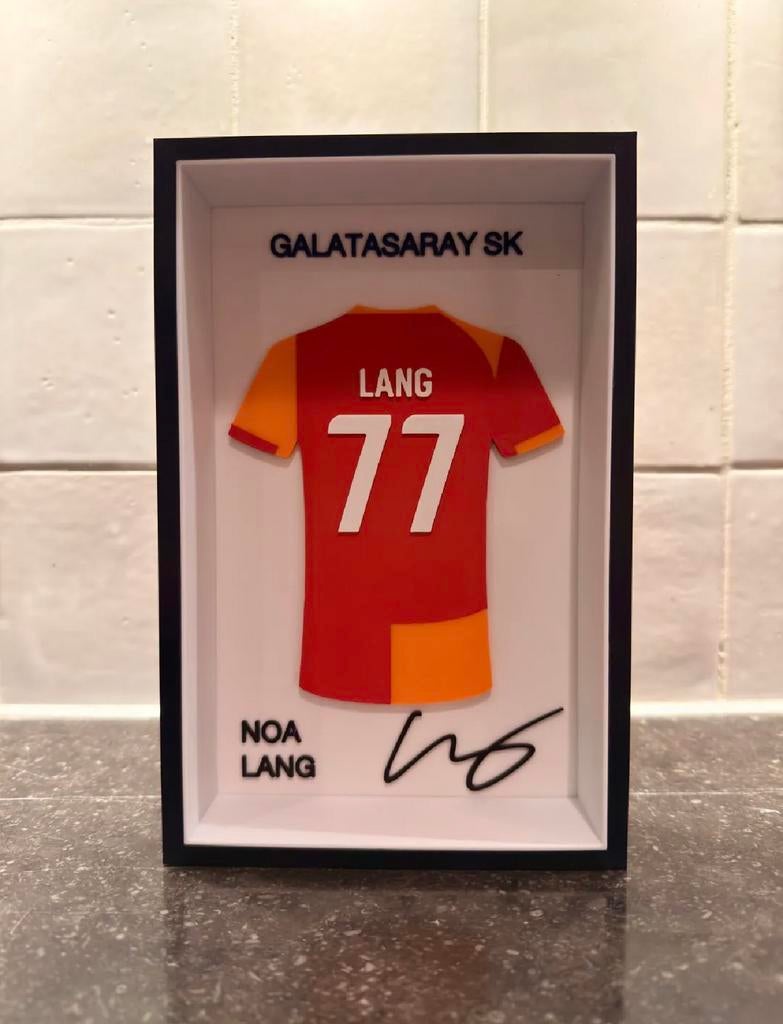 Noa Lang 3D print shirt frame, Ophalen of Verzenden, Zo goed als nieuw, Buitenlandse clubs, Shirt