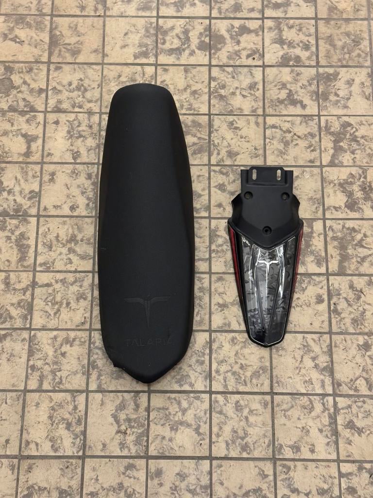 Talaria MX5 MX4 Surron E-Ride Zadel Achterspatbord, Ophalen of Verzenden, Zo goed als nieuw, Spatbord