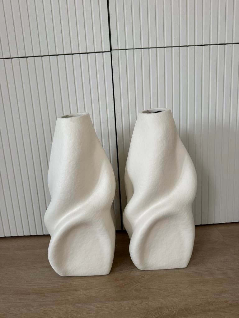 Kwantum Vaas Caldes Off-White, Huis en Inrichting, Woonaccessoires | Vazen, Nieuw, Wit, Overige materialen, Ophalen of Verzenden