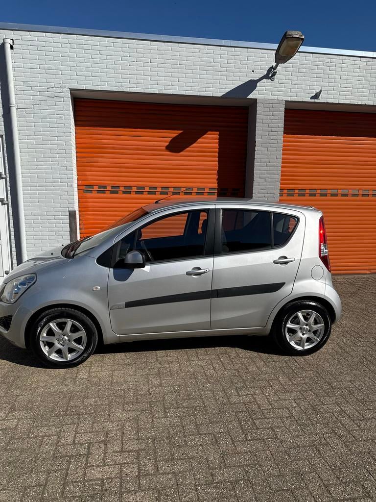Suzuki Splash 1.0 2015 Grijs, Voorwielaandrijving, 31 €/maand, Origineel Nederlands, Handgeschakeld