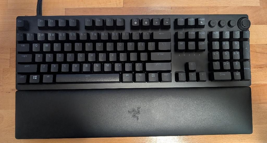 Razer Huntsman V2 Analog Optical Gaming Keyboard Toetsenbord, Computers en Software, Toetsenborden, Zo goed als nieuw, Qwerty