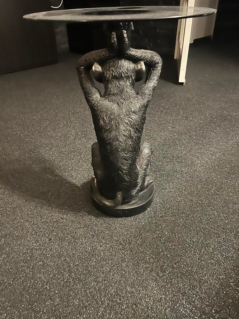 Bijzettafel aap met glasplaat, Huis en Inrichting, Tafels | Bijzettafels, Minder dan 55 cm, Gebruikt, Rond, Glas