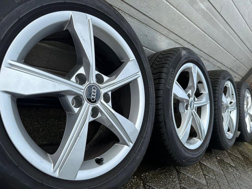 17" Audi A3 S3 RS3 TT TTS A4 B8 B9 velgen allseason banden, Gebruikt, -, -, Banden en Velgen