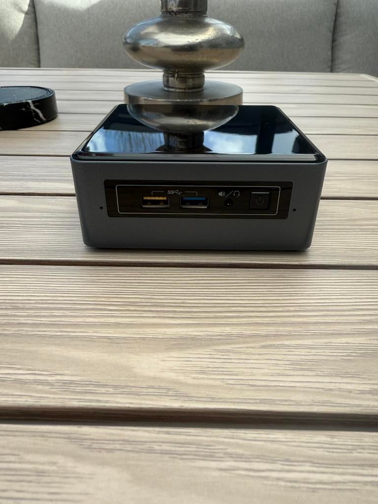 Intel nuc nuc6cayh met 16GB ram en 120GB SSD, Ophalen, Zo goed als nieuw, SSD