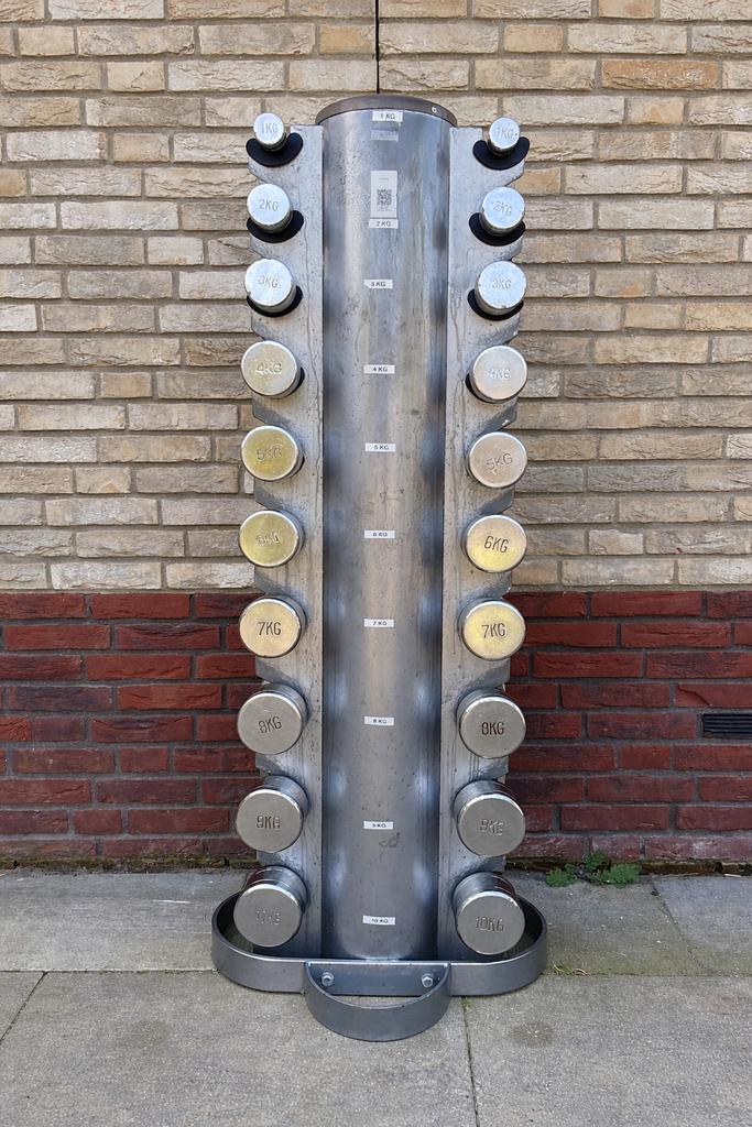 ️ Life Fitness dumbbell set 1 t/m 10 kg + professioneel rek, Sport en Fitness, Fitnessmaterialen, Ophalen, Zo goed als nieuw, Dumbbell