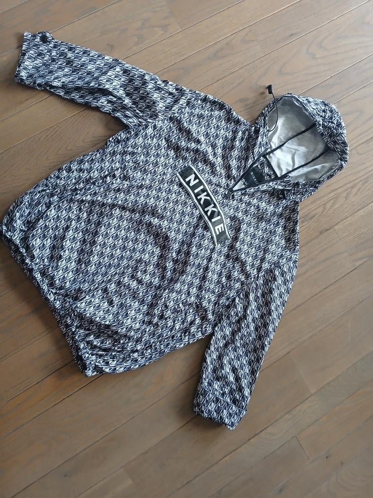 Nikkie jas xs, Zwart, Ophalen of Verzenden, Zo goed als nieuw, Nikkie