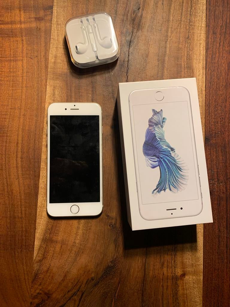iPhone 6s -  32GB Goede staat met doos en oortjes, Gebruikt, Ophalen of Verzenden, Zonder simlock, Zonder abonnement
