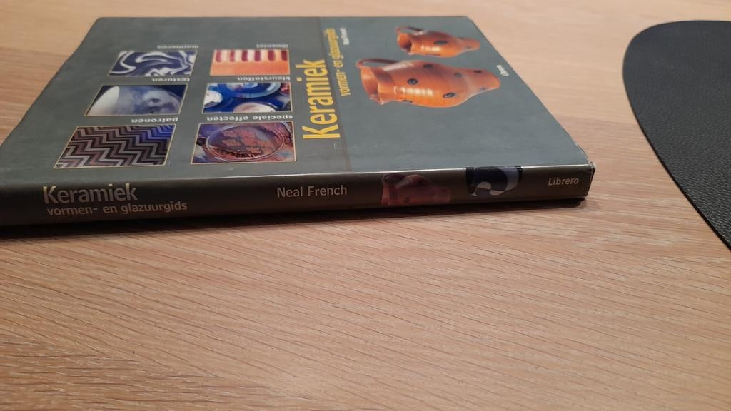 Neal French, glazuur recepten samen met basisstoffen., Hobby en Vrije tijd, Pottenbakken, Ophalen of Verzenden, Zo goed als nieuw