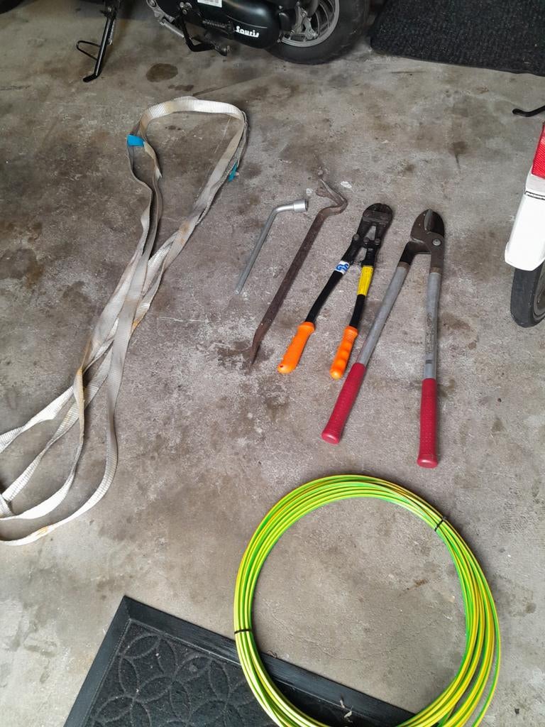 Schuur opruiming, Ophalen